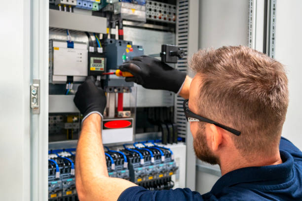 Best Emergency Electrical Repair  in Trenton, OH